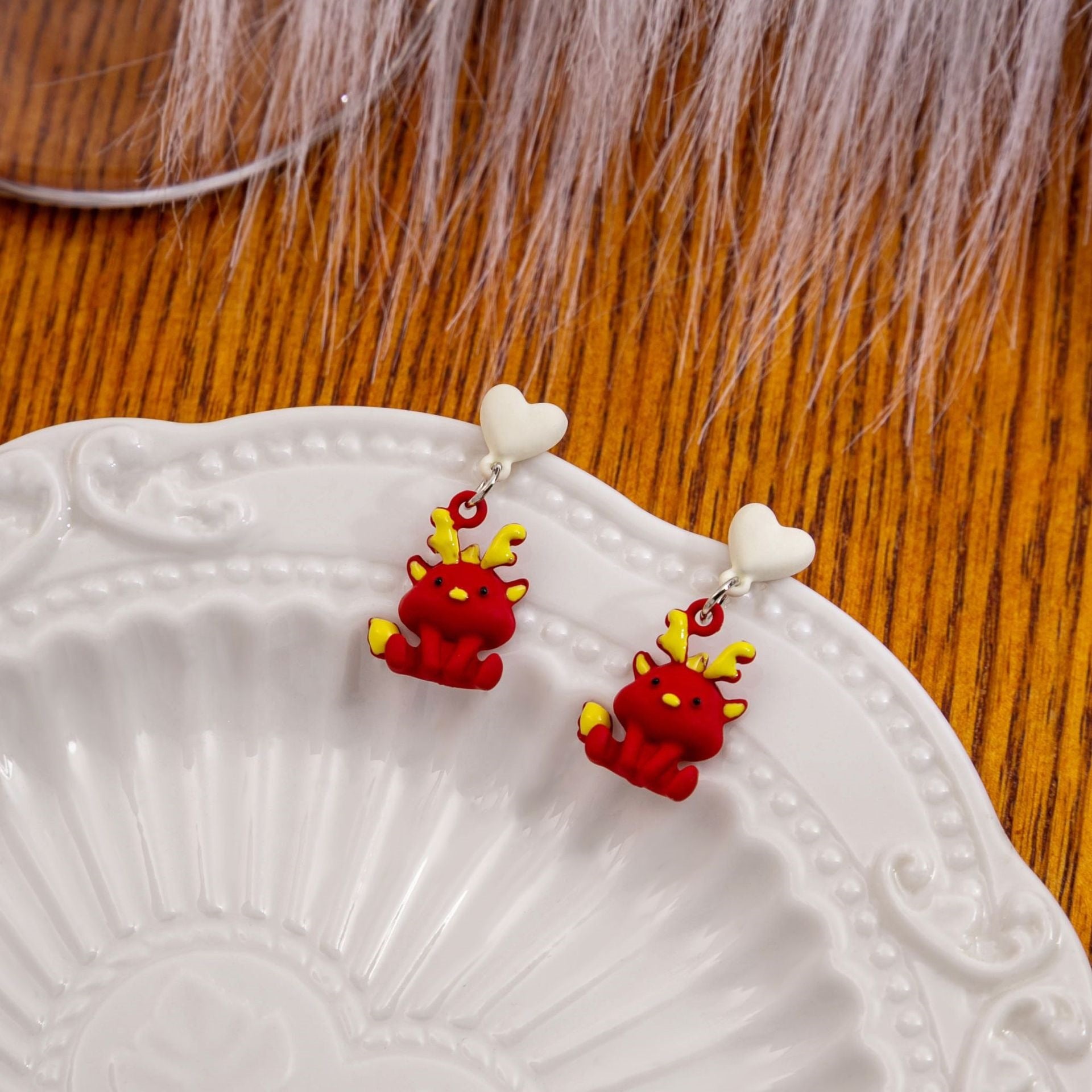 Heart Shape Asymmetrical Cartoon Style Earrings For Women In White Zinc Alloy, Perfect For New Year