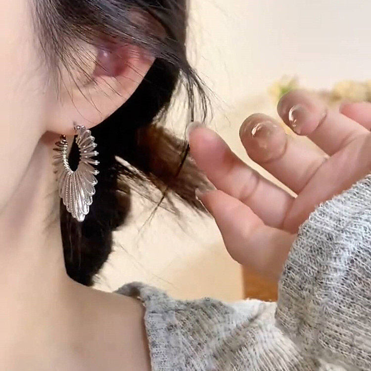 Heart Shape Earrings For Women In Real Gold Plated Copper Featuring Exaggerated Style