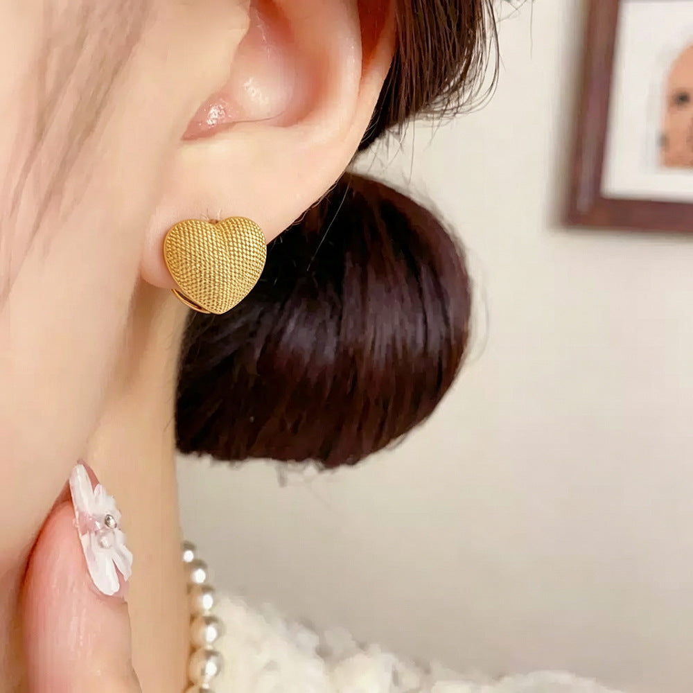 Heart Shape Earrings For Women In Gold Featuring Punk Style With Copper Alloy Copper Posts