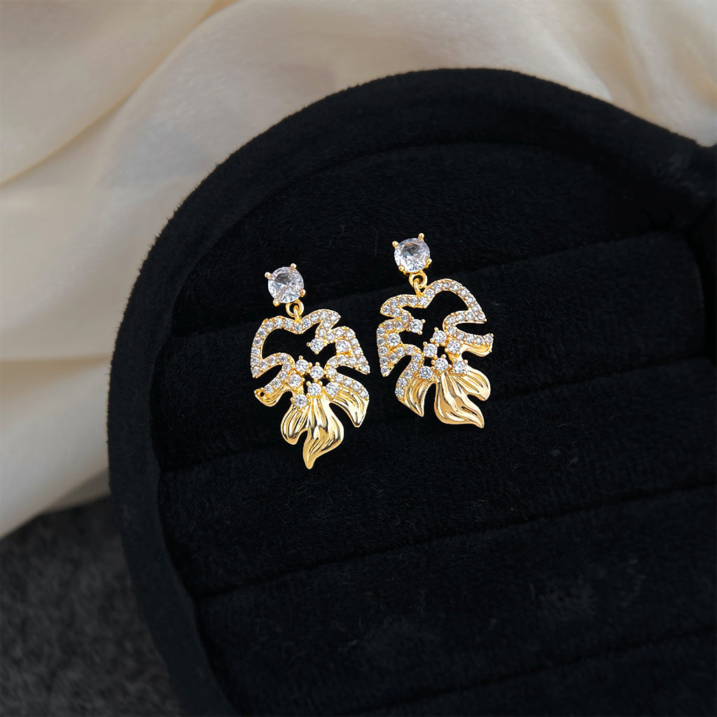 Leaves Earrings For Women With Copper Ear Pins And Zircon Inlay In Silver