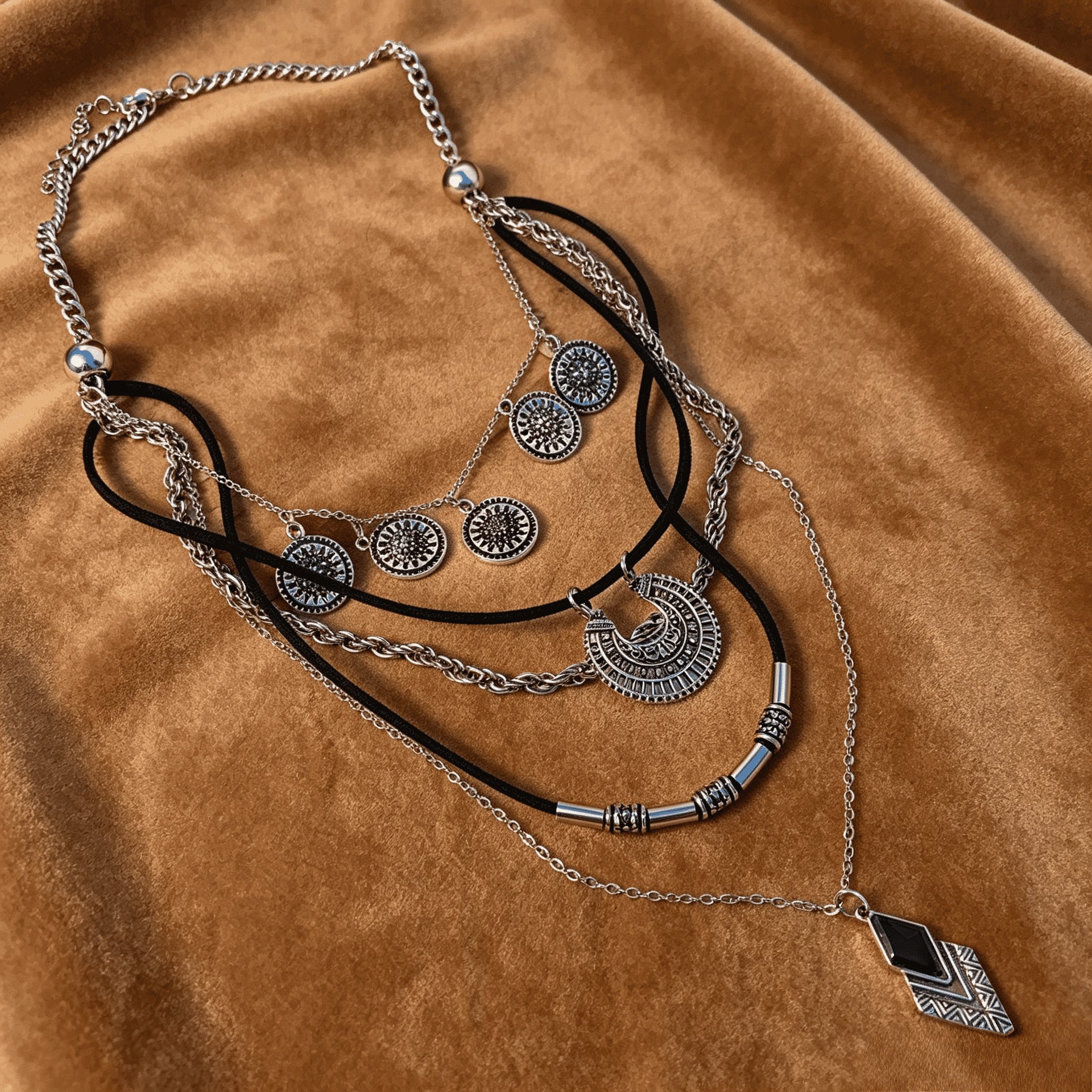 Bohemian Rhombus Pendant Necklace For Women With Alloy Pendant Material And Crystal Inlay Featuring Tassel Design