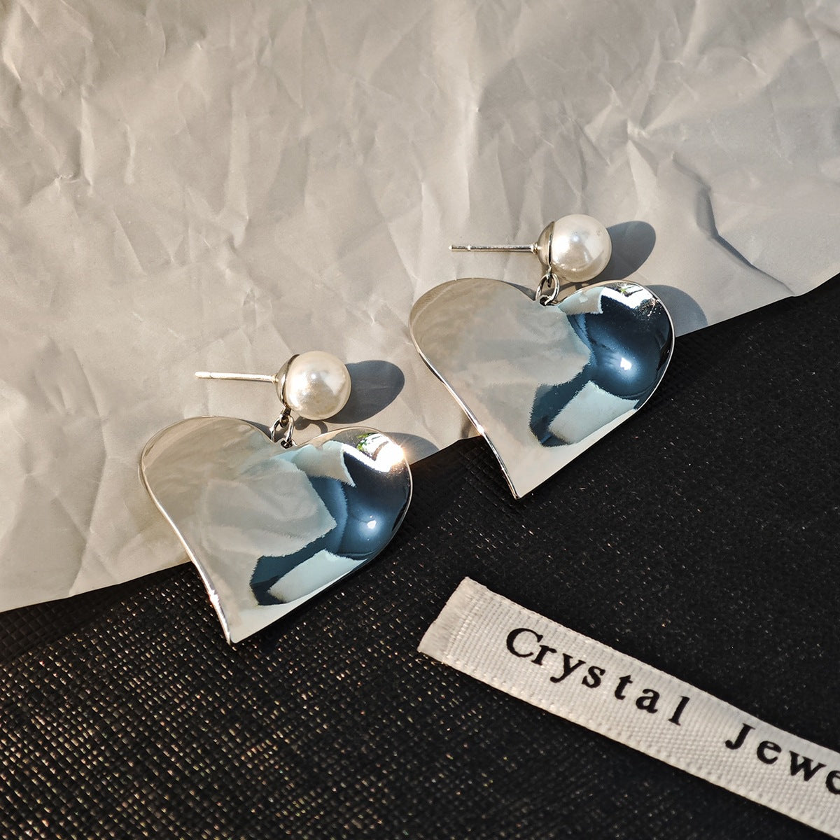 Heart Shape Drop Earrings For Women In Gold Featuring Electroplated Finish With Zinc Alloy Ear Pins
