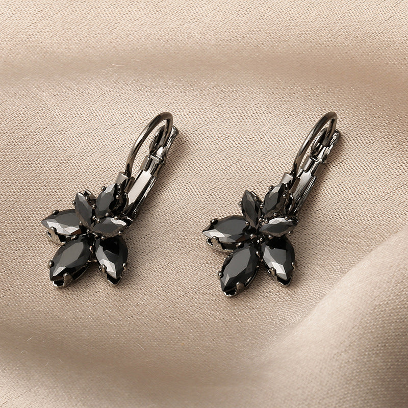 Elaborate Leaves Earrings For Women Featuring Copper Ear Pins And Zircon Inlay