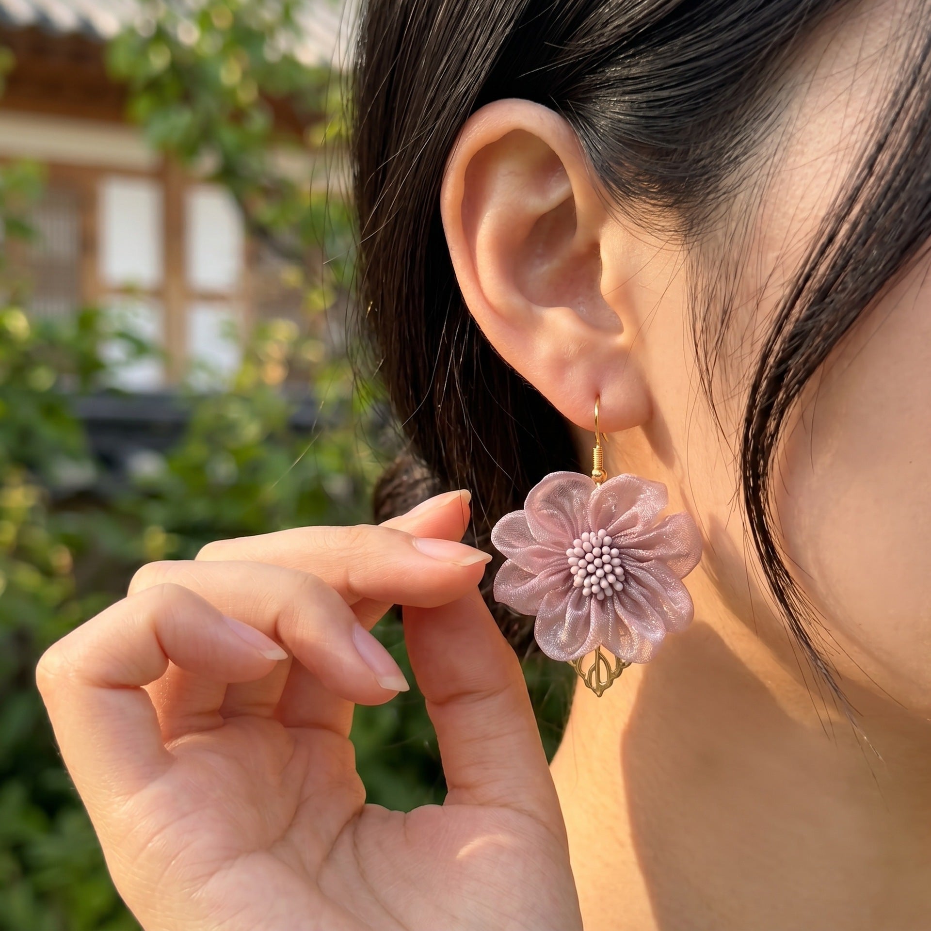 Flowers For Women Cloth Earrings Featuring Electroplated Gold Craft With Iron Ear Pins In Sweet Style