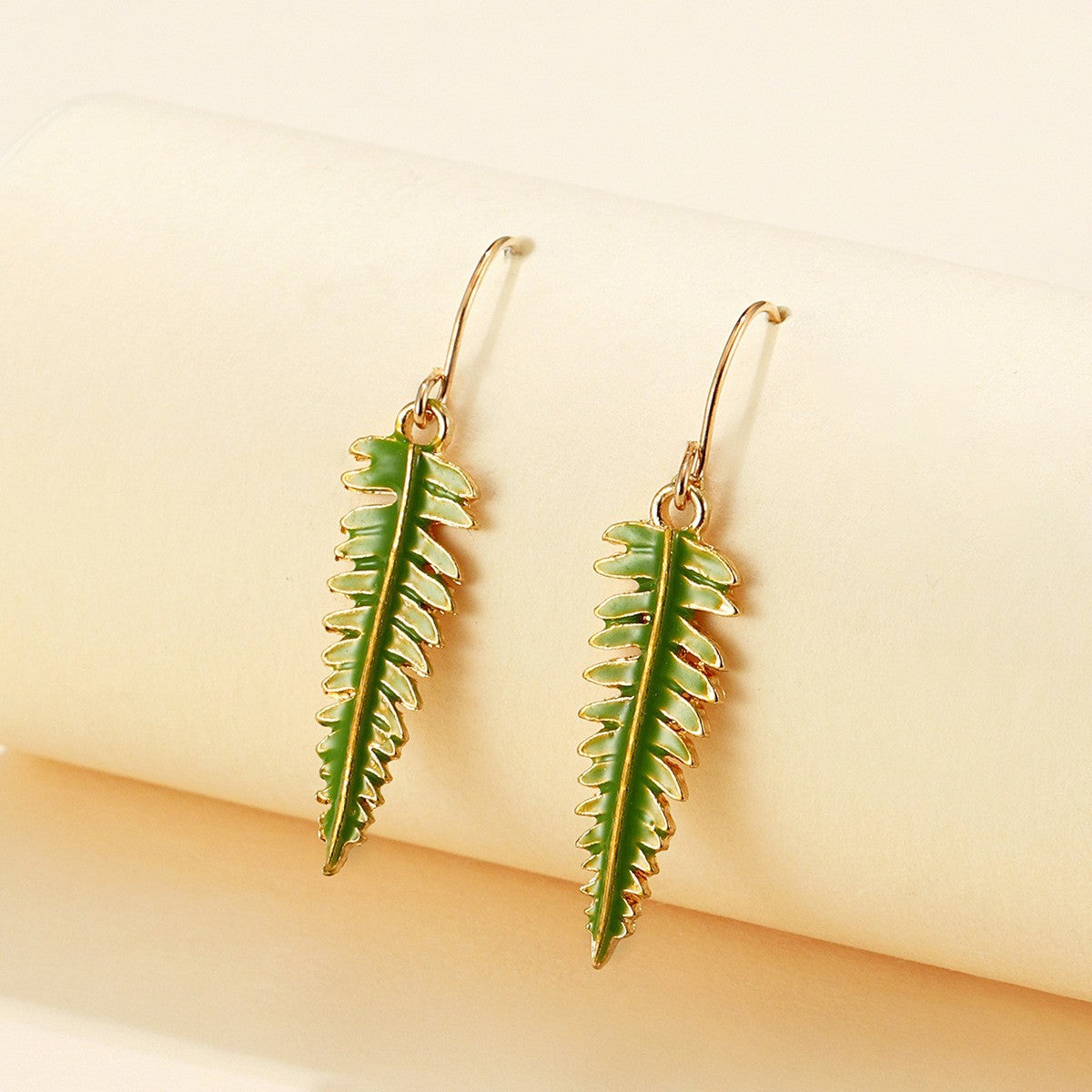 Bohemian Leaves Tassel Earrings For Women In Alloy With Zinc Alloy Ear Pins