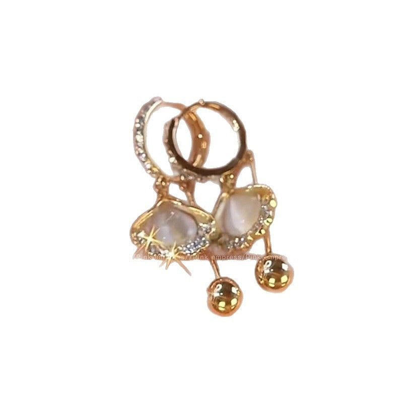 Ginkgo Leaf Earrings For Women In New Style With Zinc Alloy Ear Pins