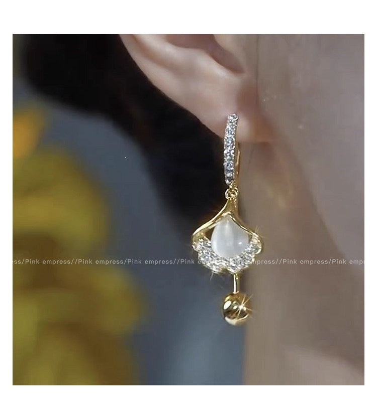 Ginkgo Leaf Earrings For Women In New Style With Zinc Alloy Ear Pins