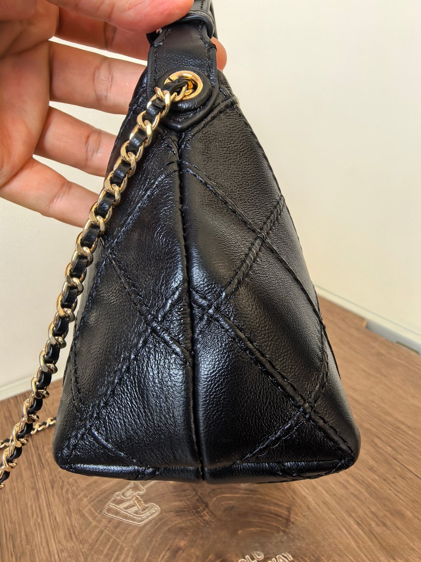 Lingge Genuine Leather Dumpling Shape Underarm Bag For Women With Chain Strap
