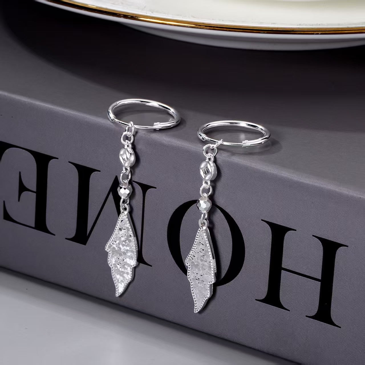 Handmade S999 Silver Leaves Earrings For Unisex Featuring Simple Style In Silver