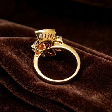 Geometric Gold Alloy Ring For Women With Zircon Inlay, Elegant And Stylish Jewelry Accessory