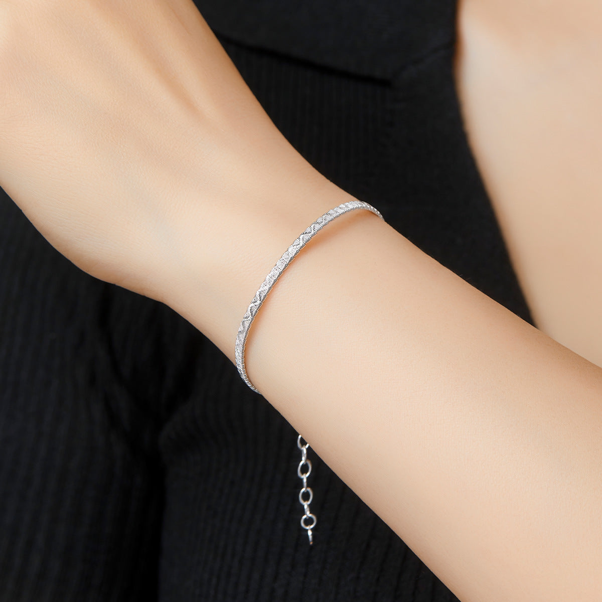 Waves Brushed 925 Sterling Silver Unisex Bracelet With Silver Finish And Glass Inlay