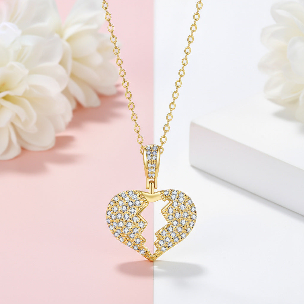Heart Shape Gold Choker Necklace For Women With Real Gold Plated Copper And Rhinestone Inlay On Cable Chain