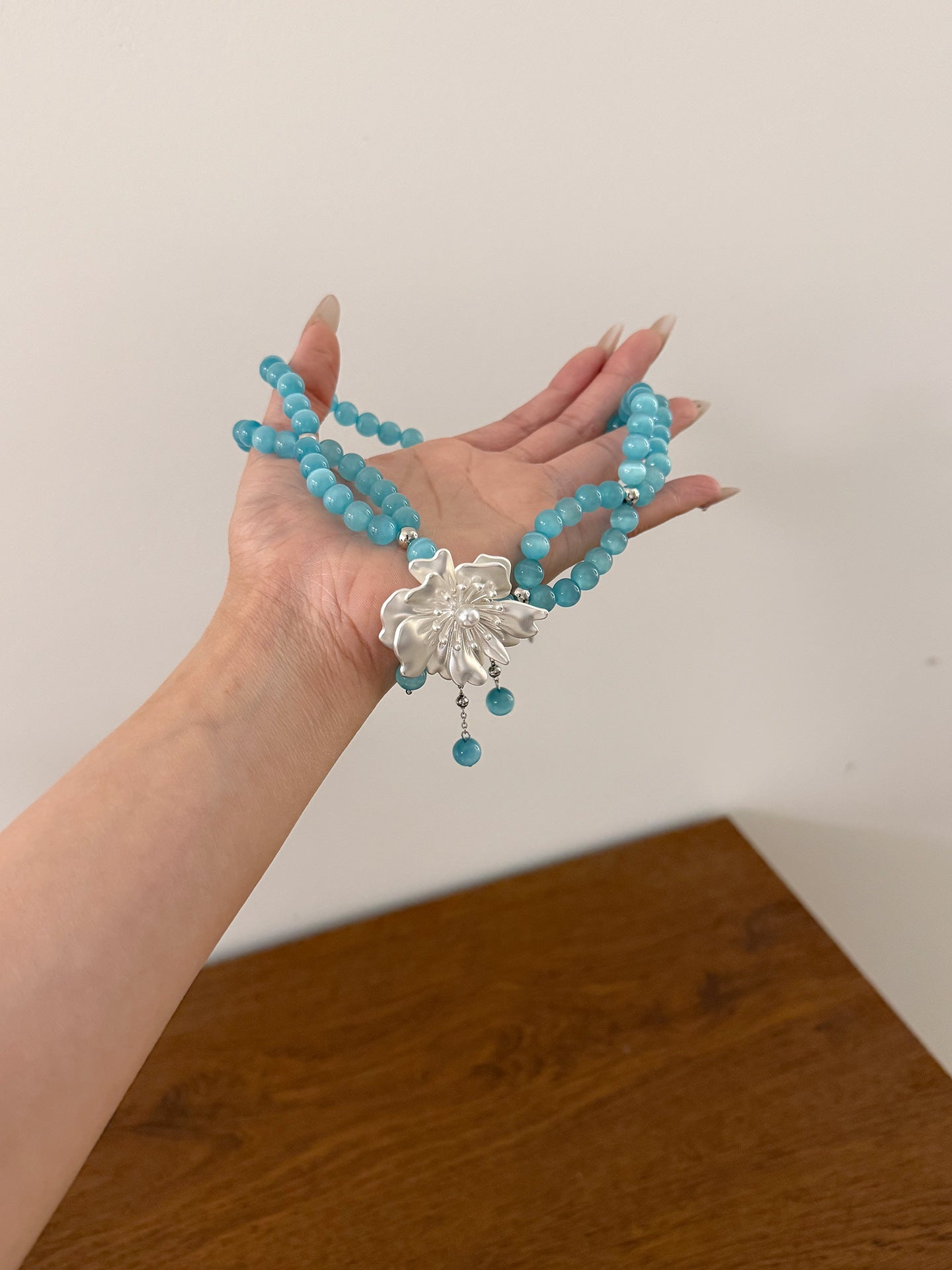 Sweet Lake Blue Beaded Flowers Necklace For Women Featuring Beads Craftsmanship