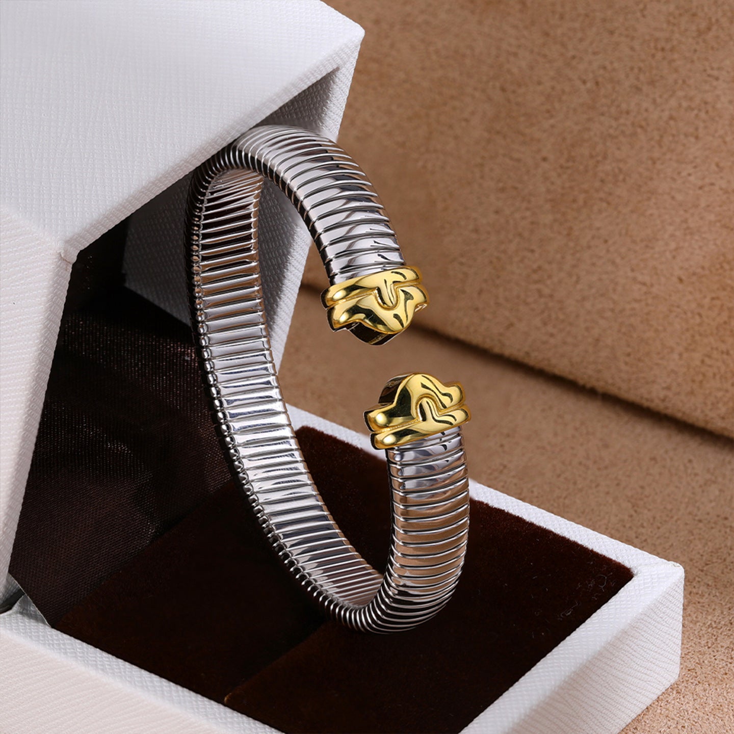 Luxurious Oval Inlay Bangle For Women In 925 Sterling Silver With Electroplated Gold Plating