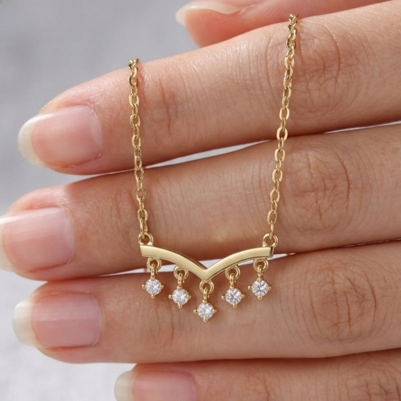 Gold Letter Pendant Necklace For Women With PVD Coated 304 Stainless Steel And Rhinestones On Cable Chain