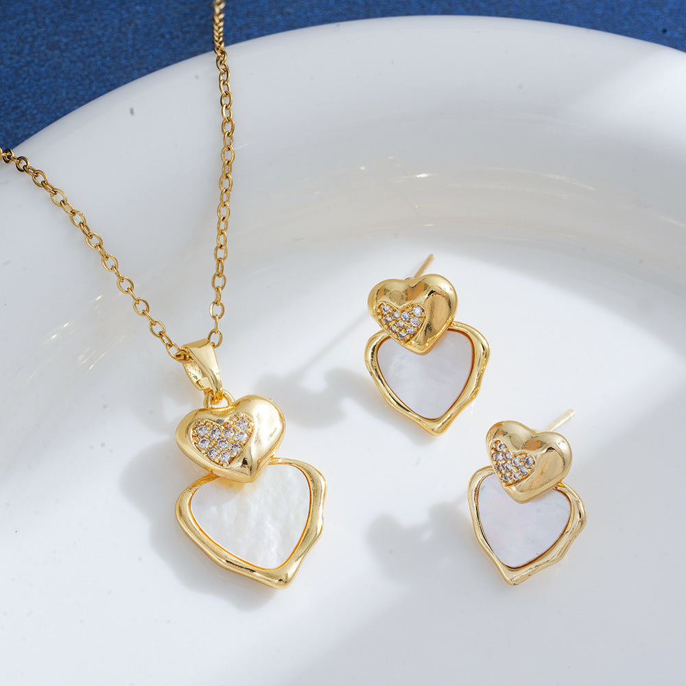 Sweet Heart Shape Necklace For Women In Gold With Waterproof Non Tarnish Titanium Steel And Zircon Inlay, Featuring Cable Chain