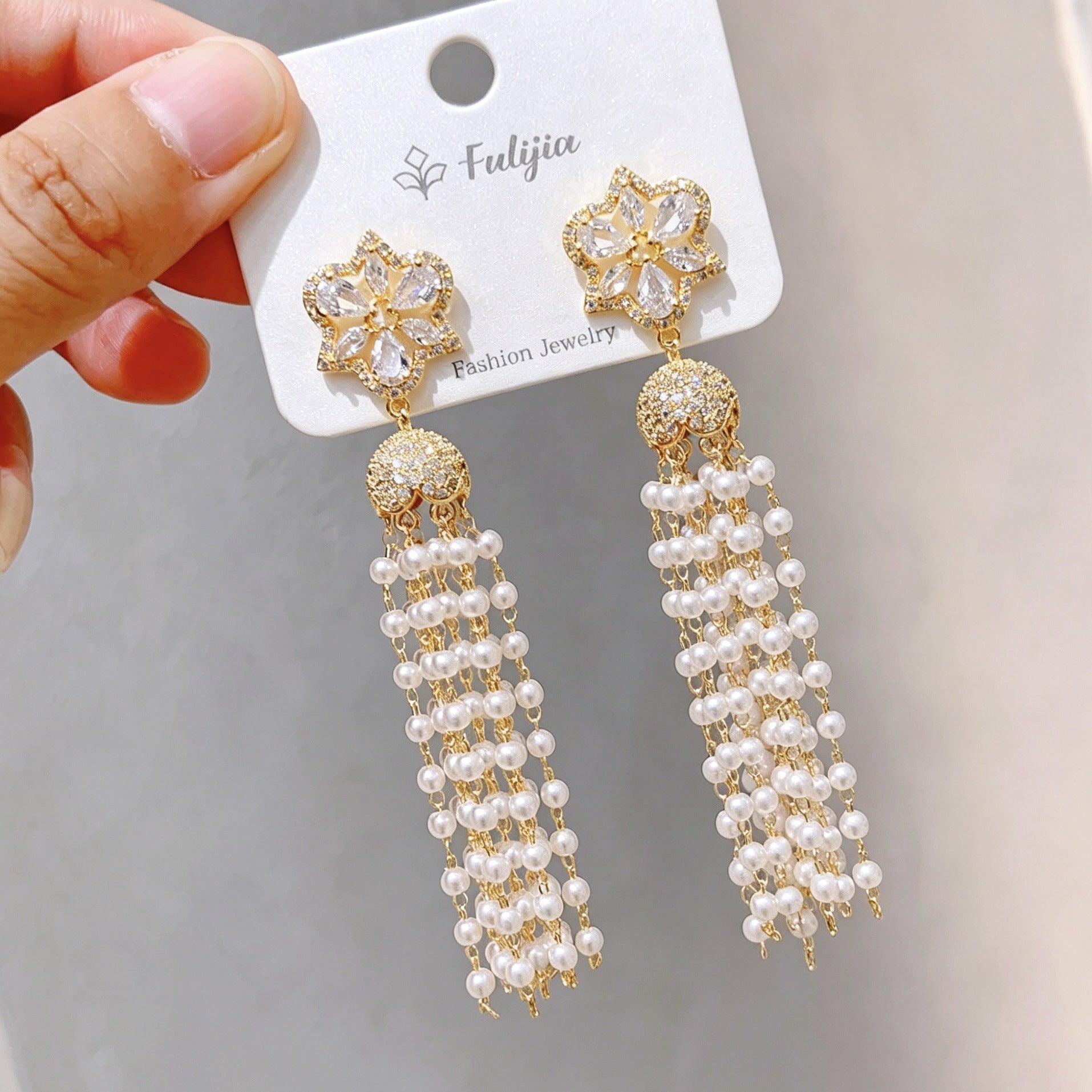Gold Tassel Flowers Drop Earrings For Women With Artificial Pearl Inlay And Copper Ear Pins, Alloy Material
