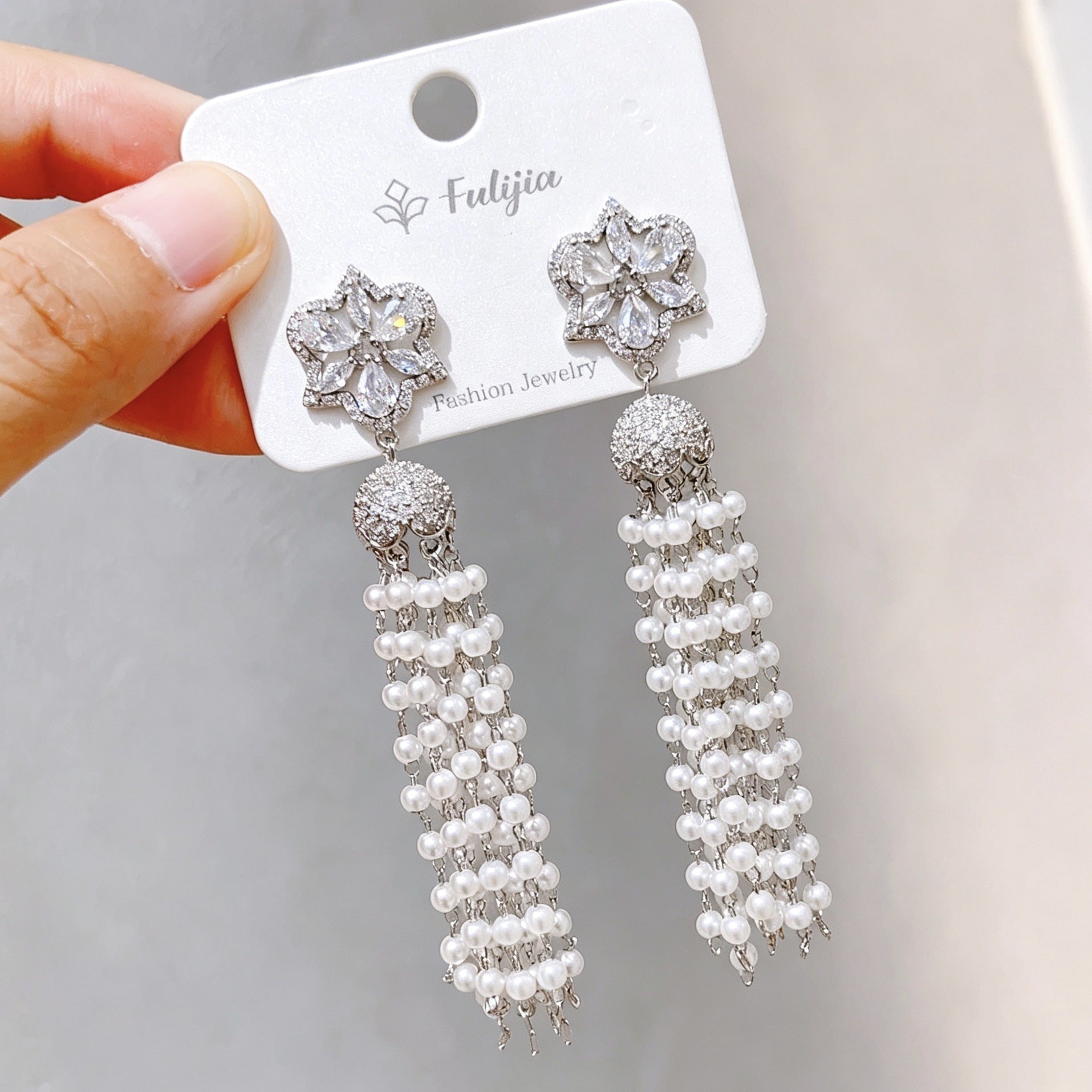 Gold Tassel Flowers Drop Earrings For Women With Artificial Pearl Inlay And Copper Ear Pins, Alloy Material