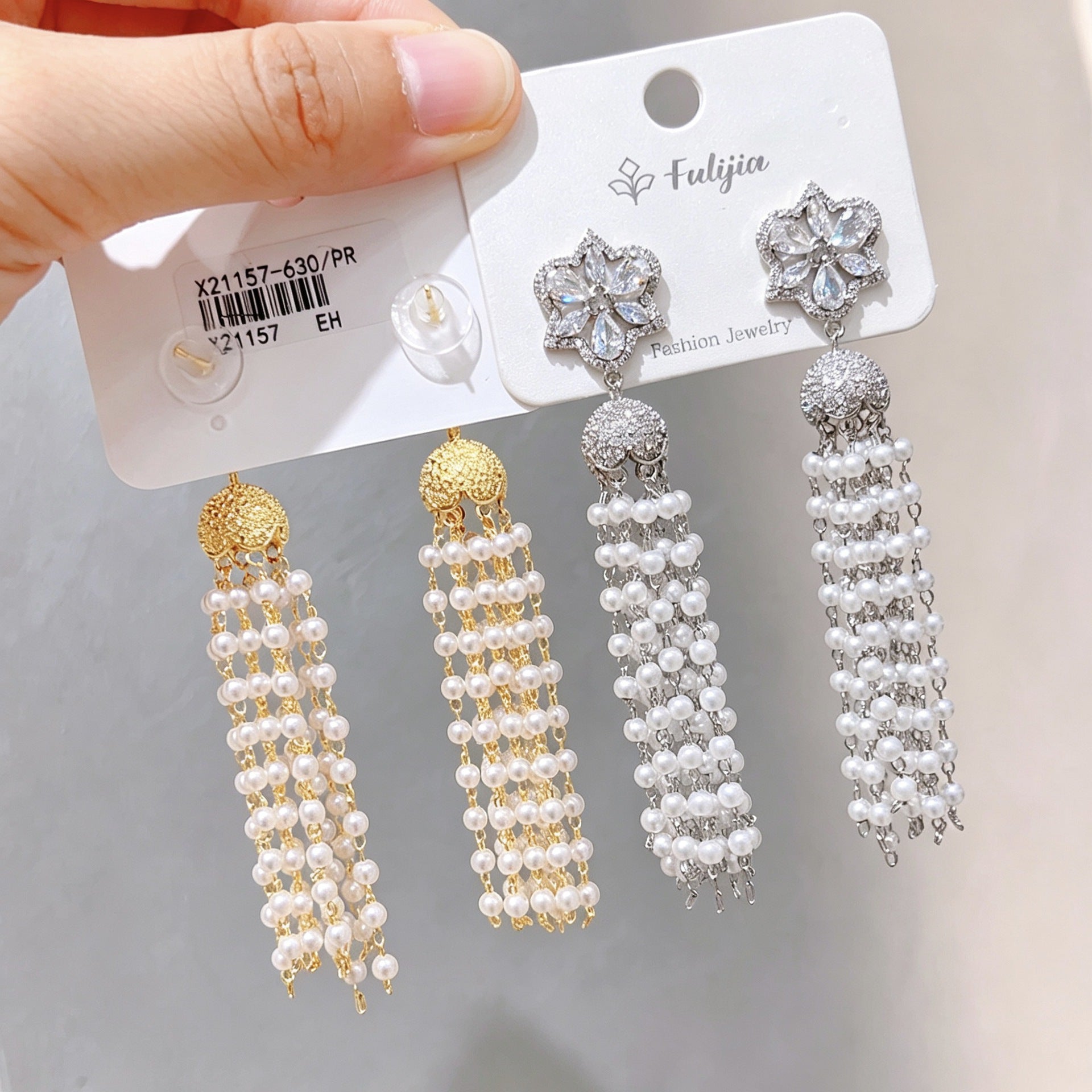 Gold Tassel Flowers Drop Earrings For Women With Artificial Pearl Inlay And Copper Ear Pins, Alloy Material