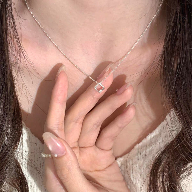 New Style Irregular Silver Necklace For Women With 925 Sterling Silver Pendant And Cable Chain