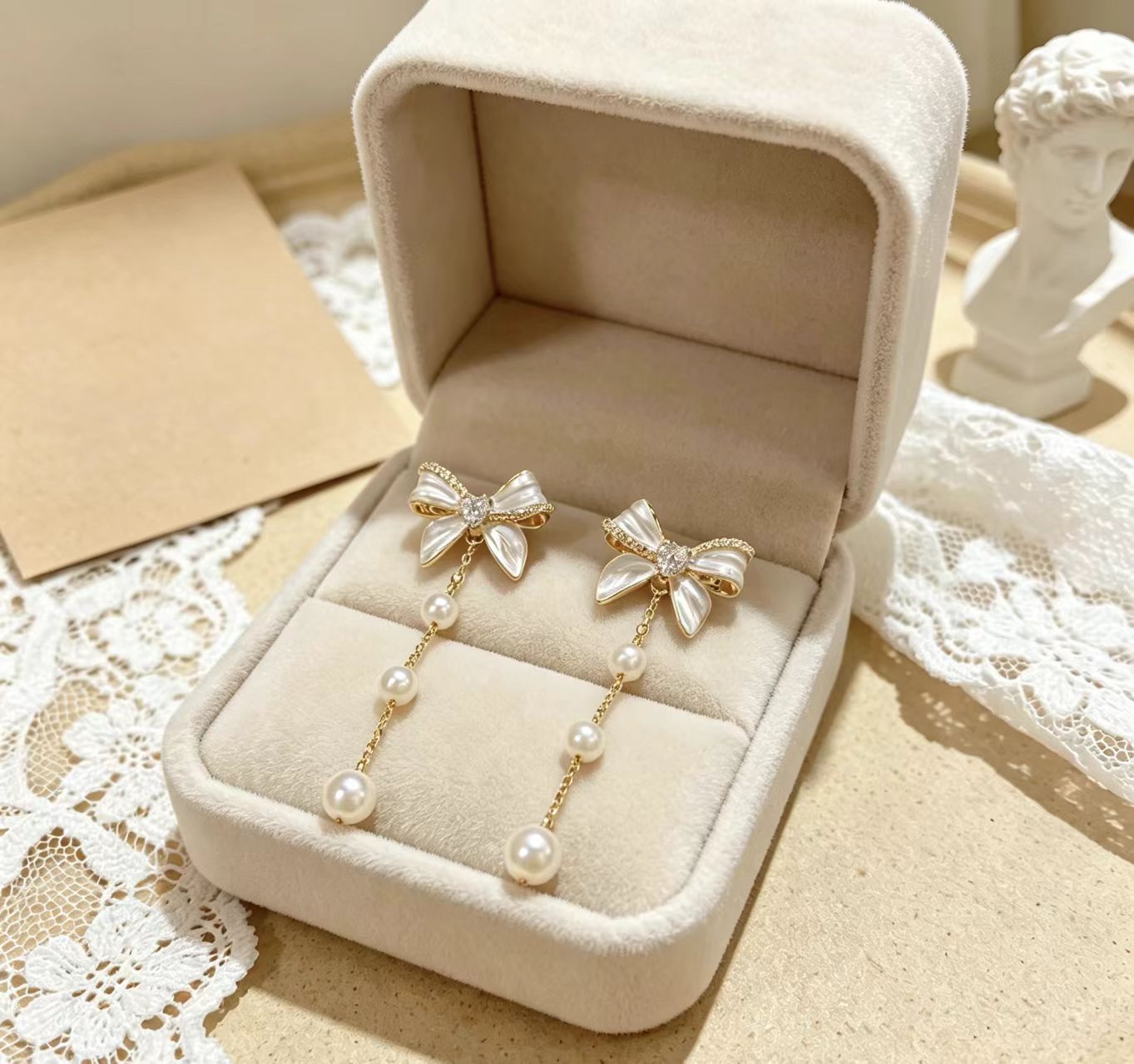 Sweet Style Bow Tie Drop Earrings For Women With Tassel Craft, Electroplated Copper And Artificial Pearl Inlay