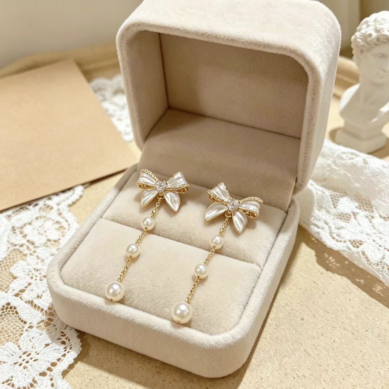 Sweet Style Bow Tie Drop Earrings For Women With Tassel Craft, Electroplated Copper And Artificial Pearl Inlay