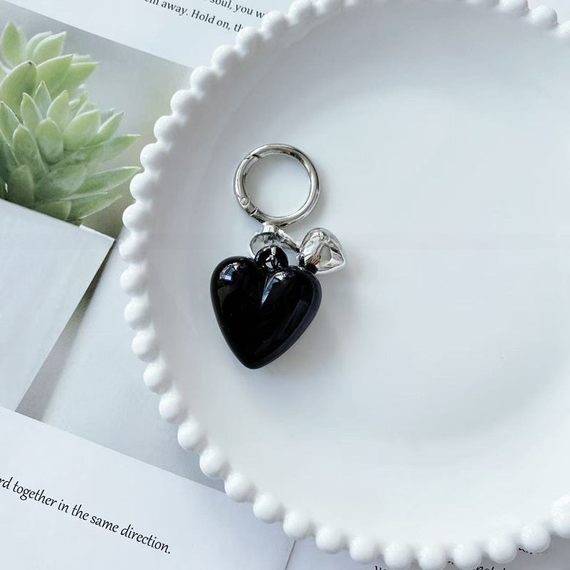 Heart Shape Key Chains In Multicolor Featuring Durable Resin Material