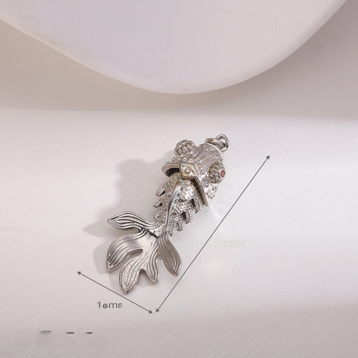 Copper Fish Pendant Electroplated With 18K Real Gold Plated And Zircon Inlay, Commute Style Jewelry Accessory