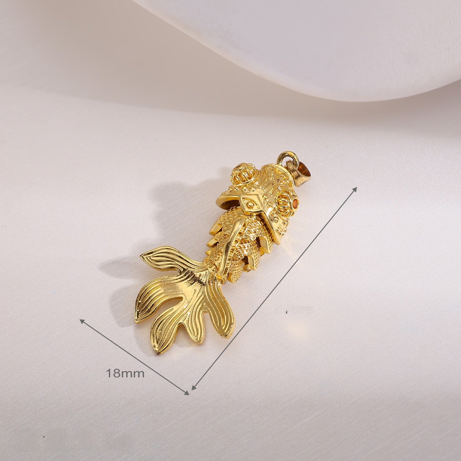 Copper Fish Pendant Electroplated With 18K Real Gold Plated And Zircon Inlay, Commute Style Jewelry Accessory