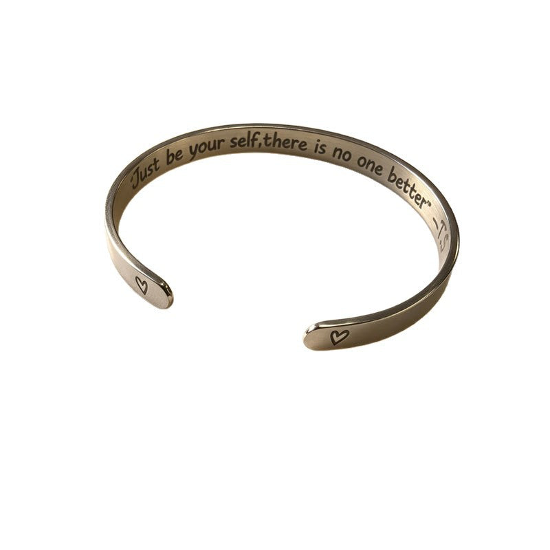 Heart Shape Carving Bangle In 304 Stainless Steel With Electroplated Gold Plating, Simple Style, Stretch Adjustable