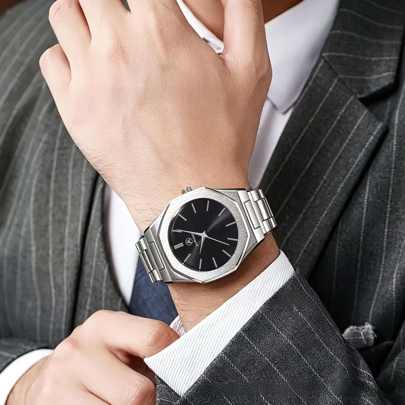Men's Quartz Watch With Round Dial, Alloy Strap, Single Folding Buckle, And Ordinary Glass Mirror