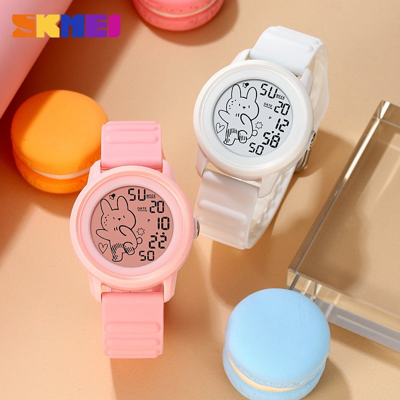 Children Unisex Electronic Watch With Round Dial, Plastic Mirror, Number Display, And Silica Gel Strap