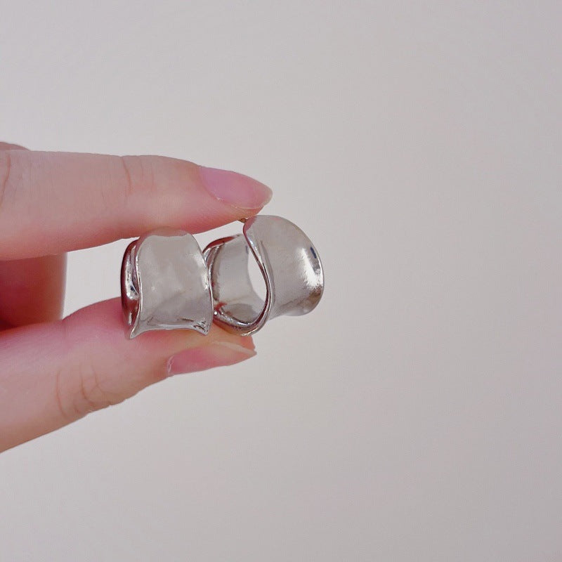 Asymmetrical C Shape Hoop Earrings For Women In Gold Alloy