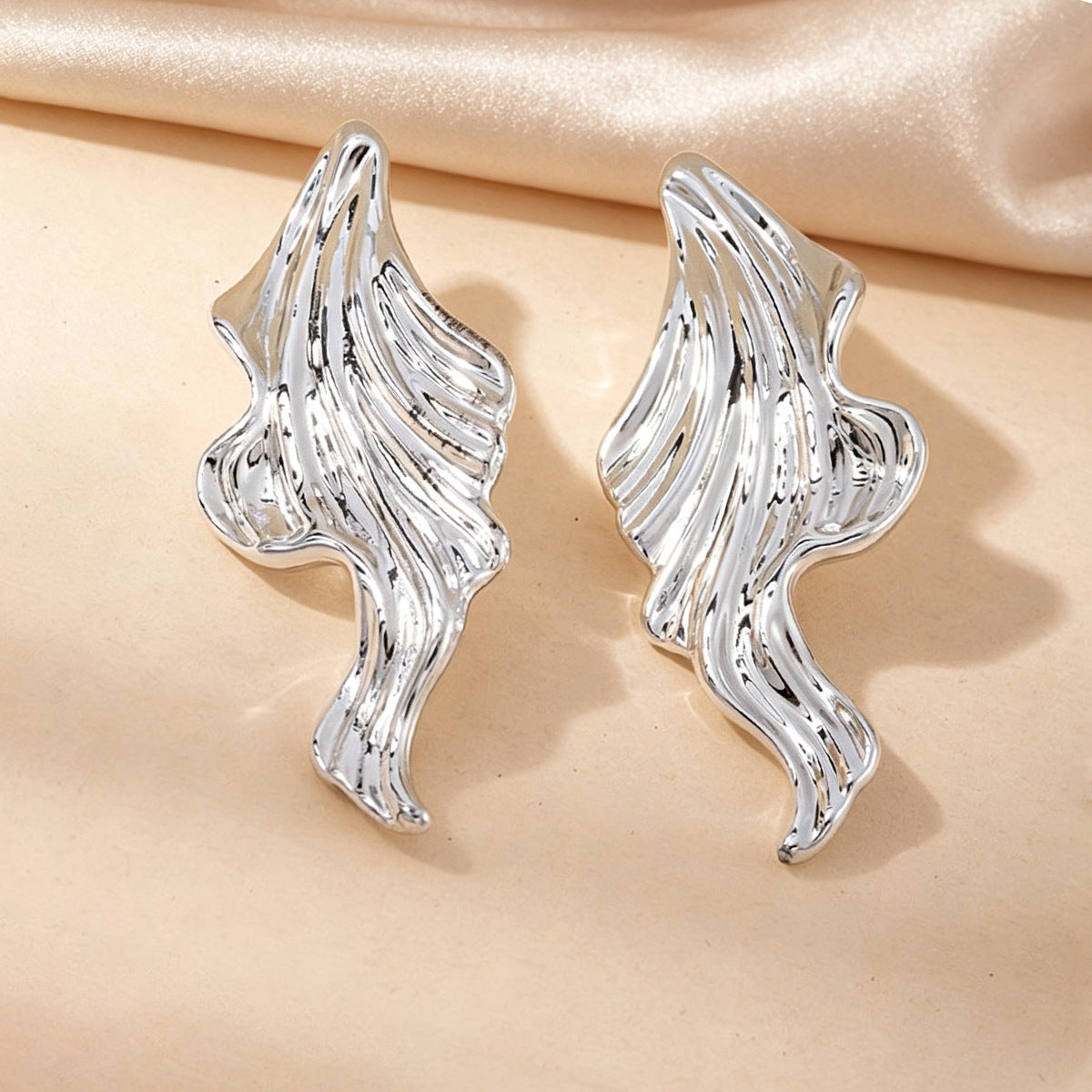Exaggerated Leaf Earrings In Gold Featuring Electroplated Finish With 304 Stainless Steel Posts For Women