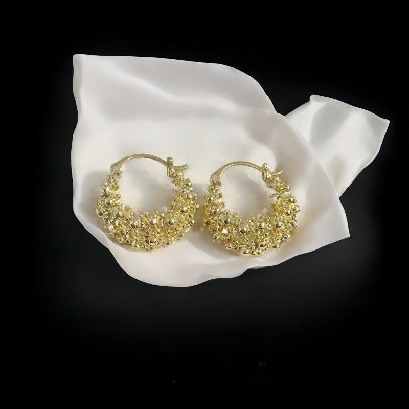 Cute Heart Shape Clip Earrings For Women In Gold Alloy With Electroplated Gold Plating