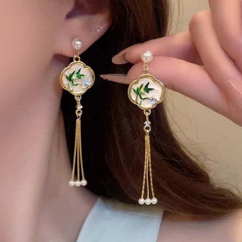 Green Tassel Earrings For Women Featuring Alloy Craft With 304 Stainless Steel Ear Pins
