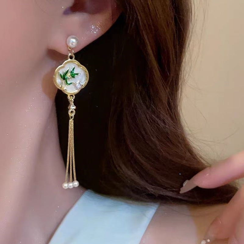 Green Tassel Earrings For Women Featuring Alloy Craft With 304 Stainless Steel Ear Pins