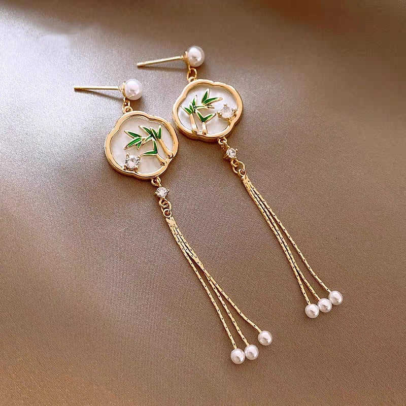 Green Tassel Earrings For Women Featuring Alloy Craft With 304 Stainless Steel Ear Pins