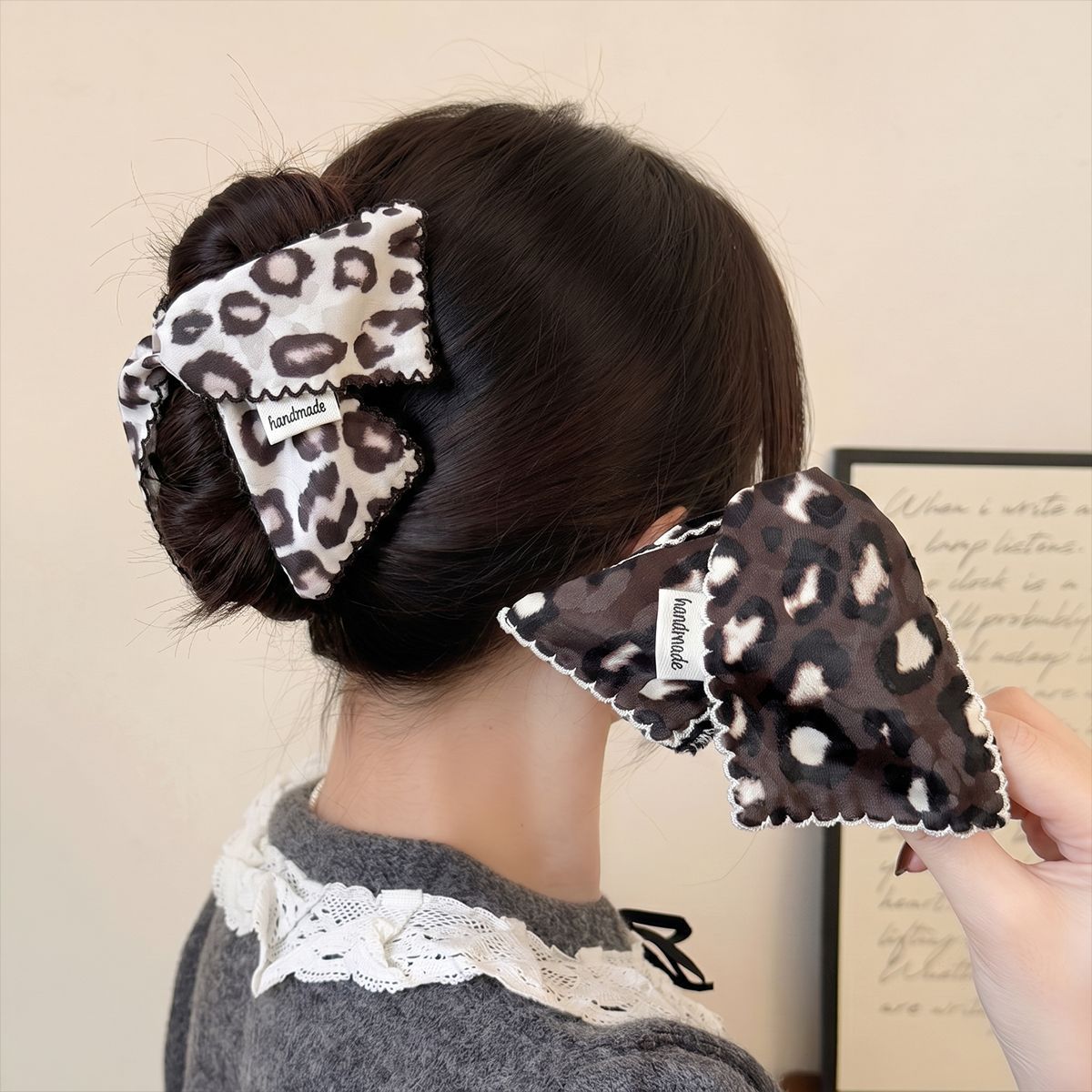 Leopard Print New Style Hair Claws For Women In Cloth Material, Perfect For  Spring And Summer