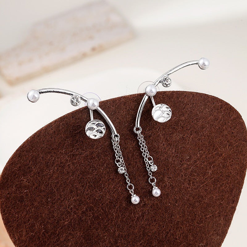 For New Style Chain Earrings In Silver Alloy With Rhinestones, Featuring 304 Stainless Steel Ear Pins