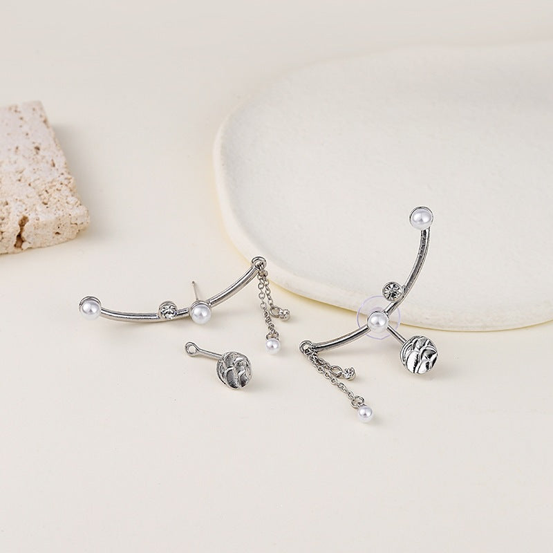 For New Style Chain Earrings In Silver Alloy With Rhinestones, Featuring 304 Stainless Steel Ear Pins