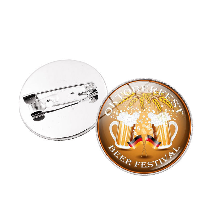 Beer Pin In Bronze Alloy Featuring Electroplated Craftsmanship, Perfect For Oktoberfest