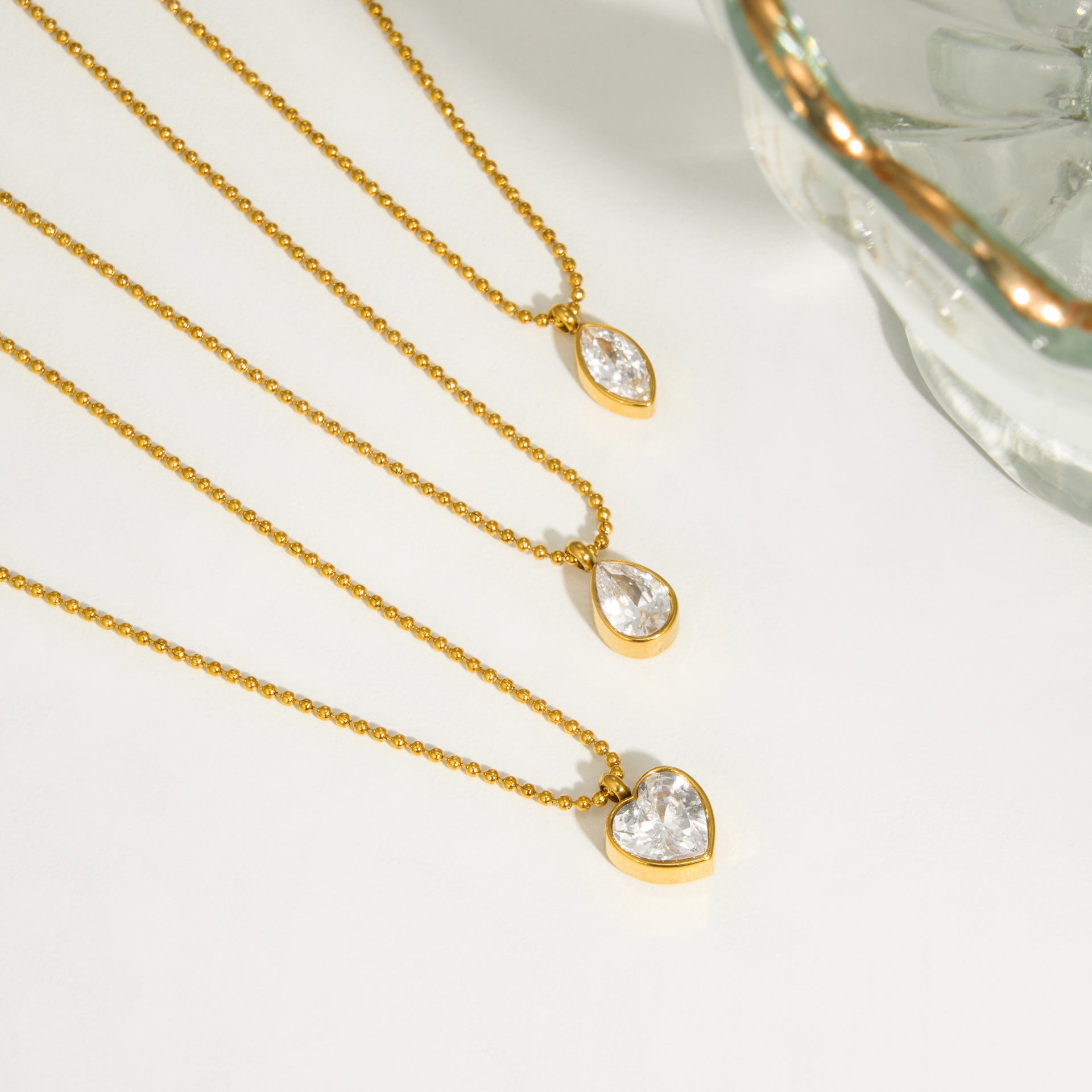 Sweet Heart Shape Necklace For Unisex, CNC Crafted In 304 Stainless Steel With Zircon Inlay, 18K Real Gold Plated