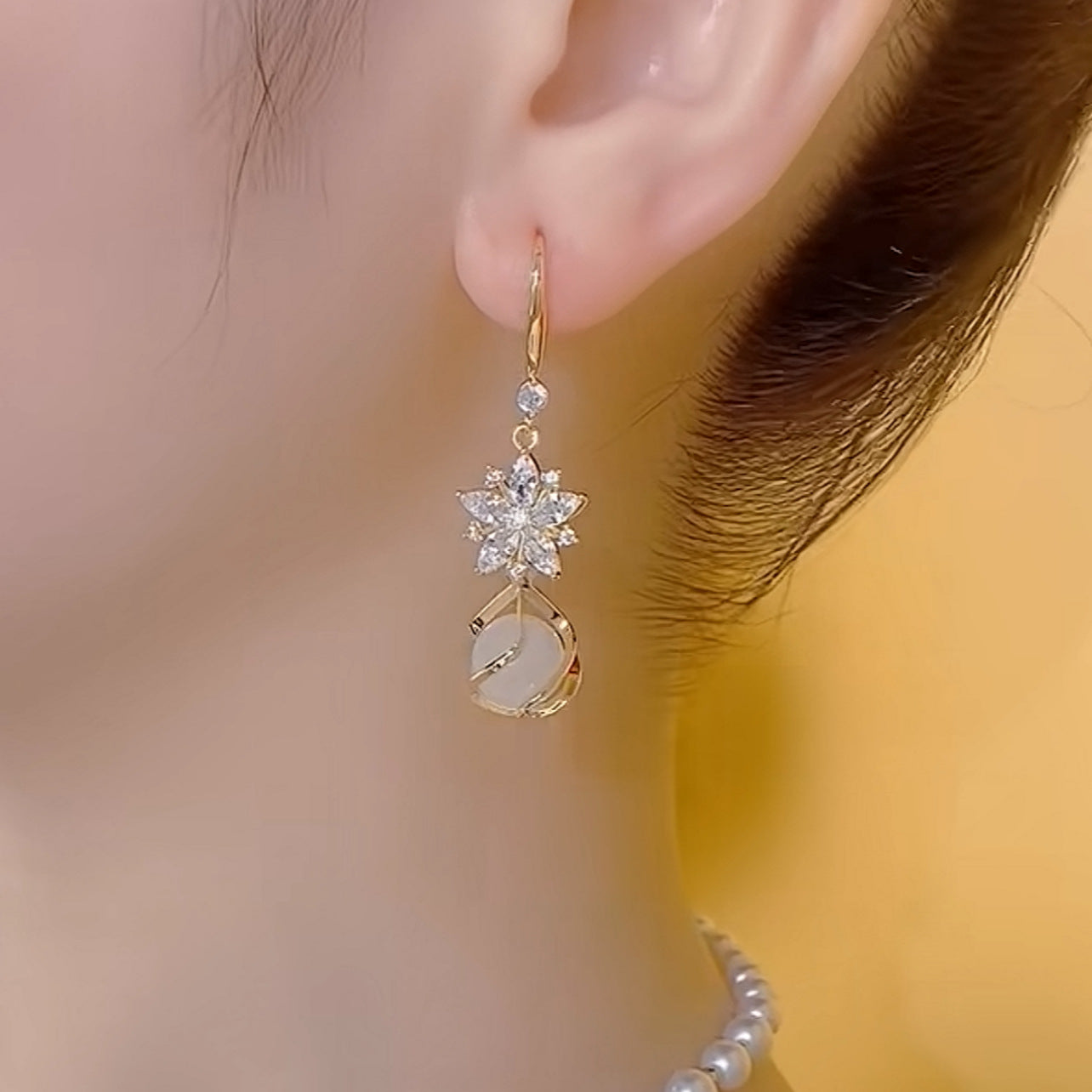 Gold Flowers Earrings For Women With Copper Ear Pins And Zircon Inlay, Elegant Metal Jewelry