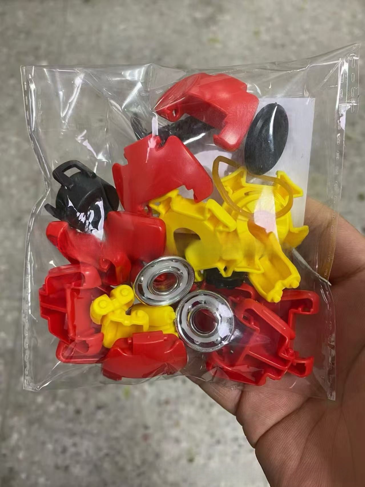 3D Plastic Gear Fidget Toy In Multicolor Featuring Novelty Design For Stress Relief