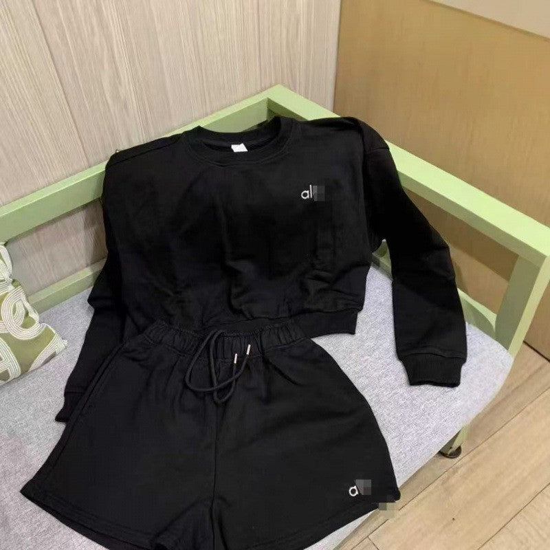 Casual Shorts Co-ord Set In Polyester Featuring 3D Print With Long Sleeve Top And Shorts, 2 Pieces Set