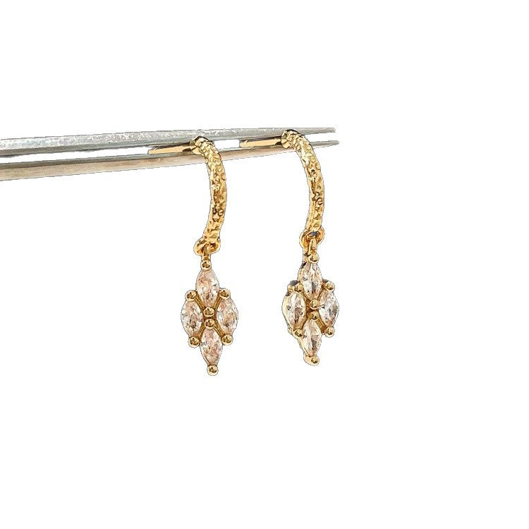 Heart Shape Gold Ear Hook Earrings For Women With 925 Sterling Silver Ear Pins And Rhinestone Inlay, Zinc Alloy