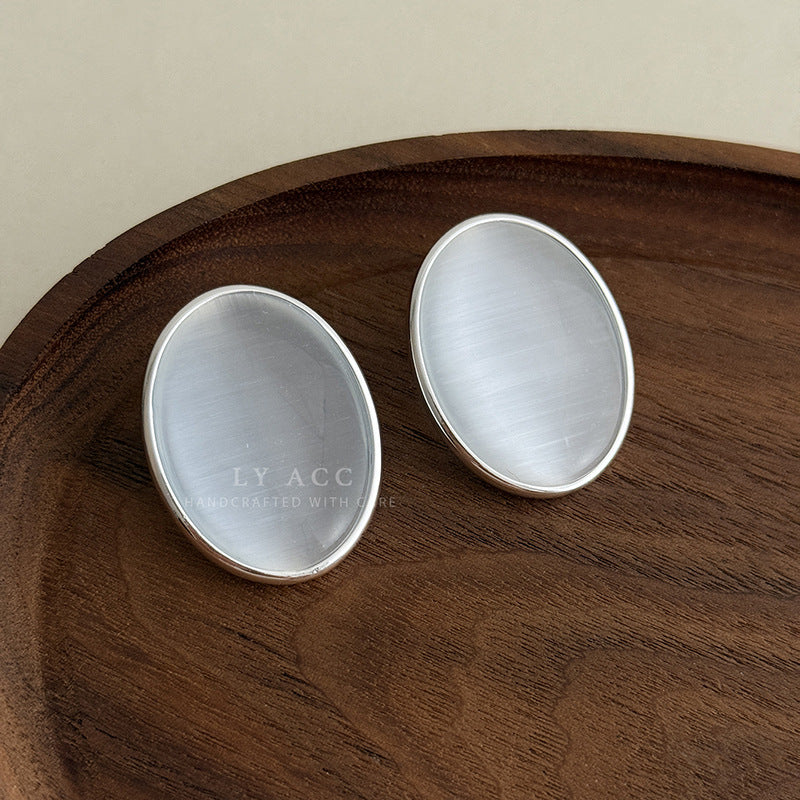 Oval Cat's Eye Stone Ring For Women In Simple Style, Featuring Natural Stone And Electroplated Finish