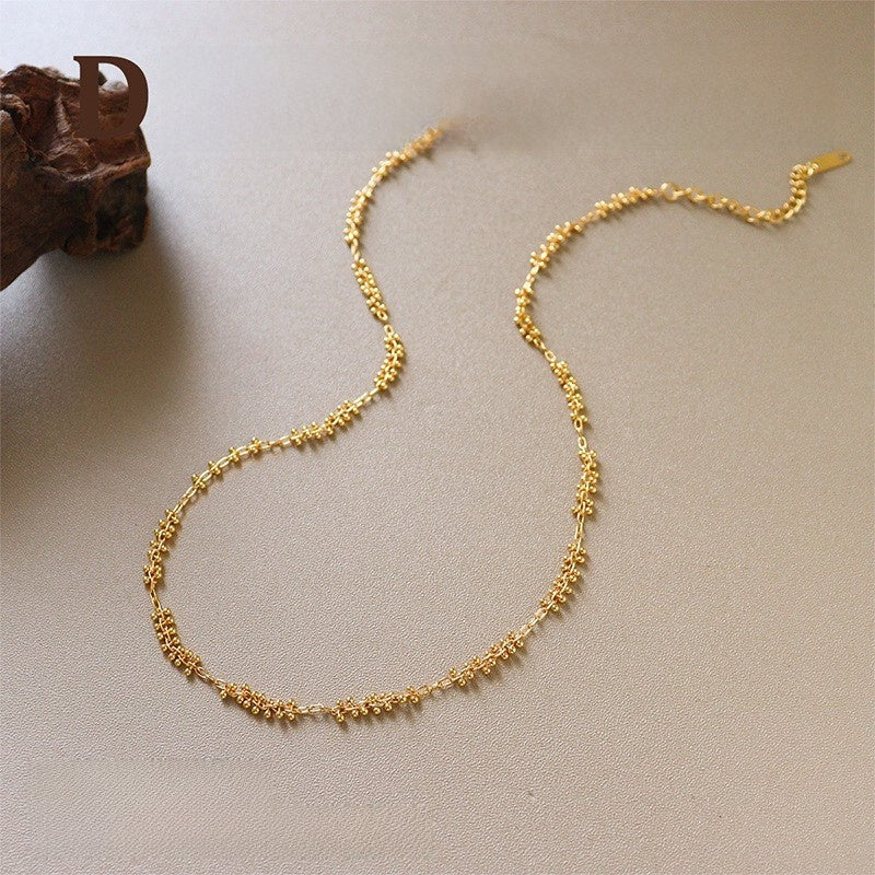 Crown Beading Pendant Necklace In Mixed Materials With Zircon Inlay And Beaded Chain, Copper Pendant For Women