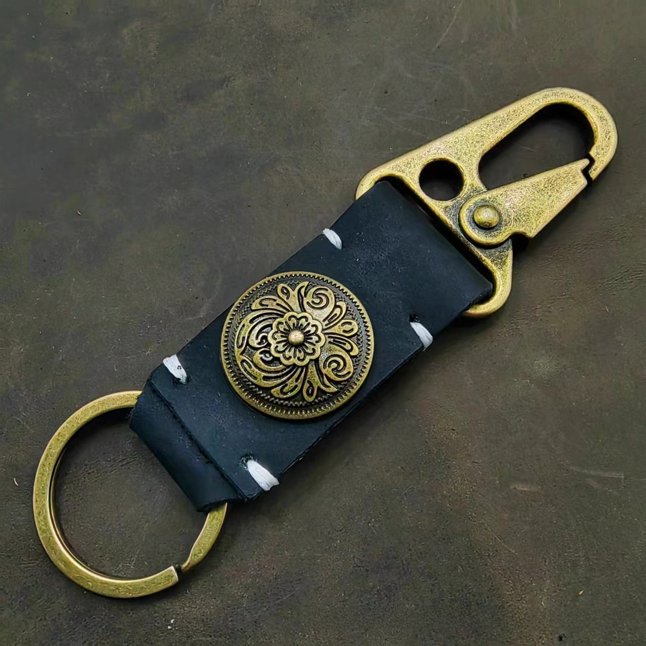 Halloween Car Key Chain In Dyed Black Featuring Durable Zinc Material